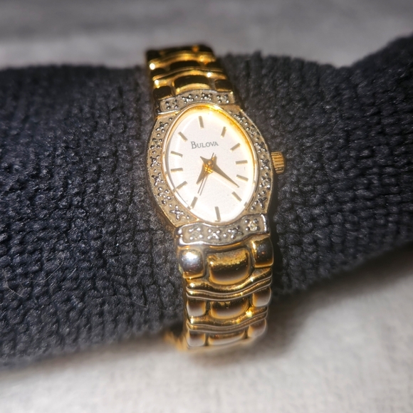 Bulova Women\'s Gold Watch- #98R37 Number On The Front Face.Vintage Bulova Quartz